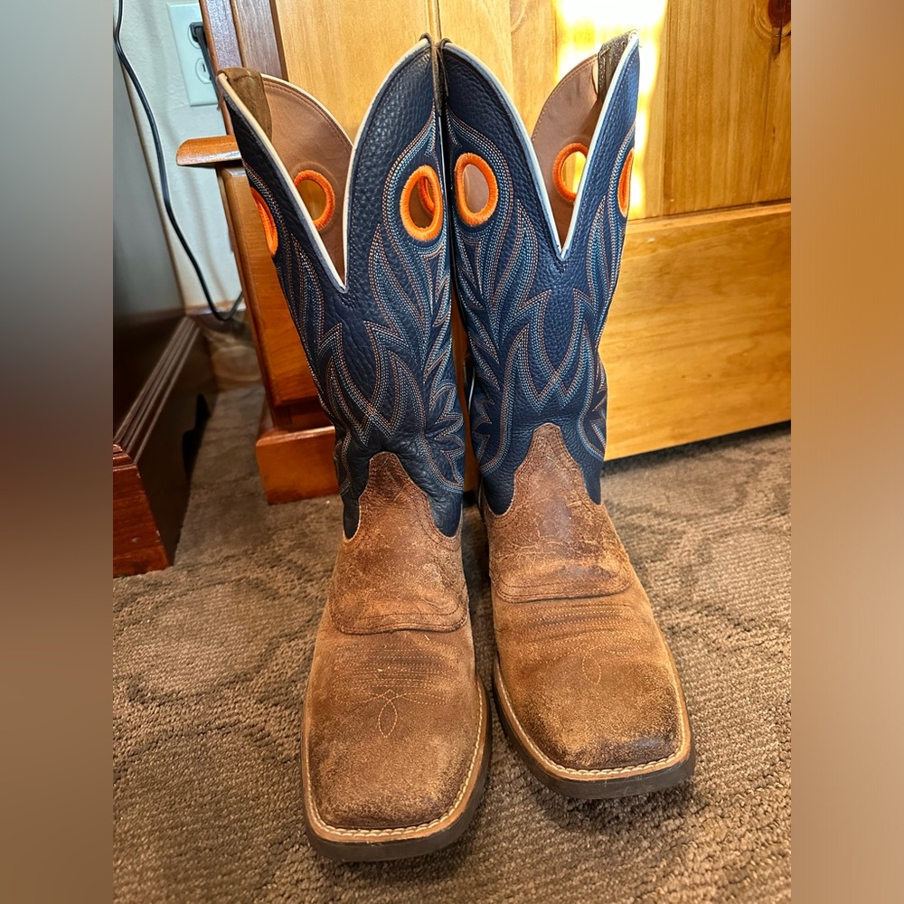 Ariat boots 8D